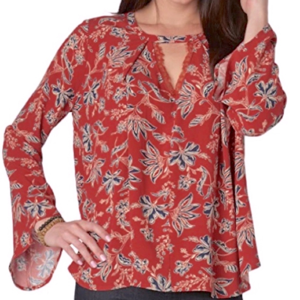 Democracy || Red Floral Long Sleeve Keyhole Blouse || Size Large